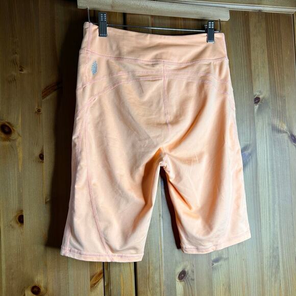 Free People Movement Biker Baby Shorts Orange Peach Athleisure Women’s Medium - Picture 5 of 8